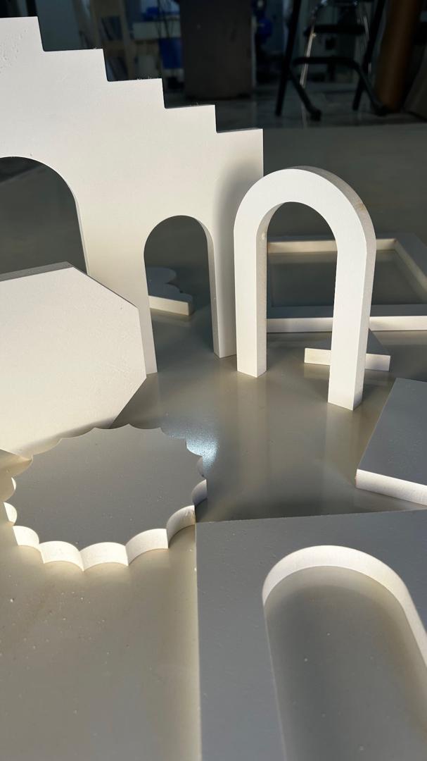 "السر تاع التصاور الشابين راهو هنا! أكثر من 40 شكل هندسي باش ترد سلعتك تبان عالمية.